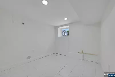 65-67 Eastern Parkway, Newark, NJ 07106 - Photo 33