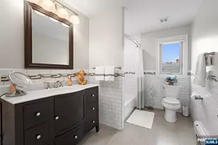 440 Morningside Ave B, Fairview, NJ 07022 - Photo 23