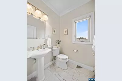 440 Morningside Avenue B #B, Fairview, NJ 07022 - Photo 11