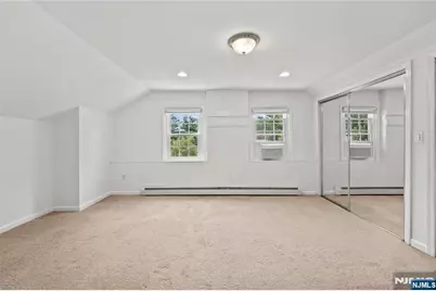 54 Chestnut Avenue, Park Ridge, NJ 07656 - Photo 19