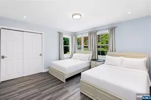 140 N Farview Ave, Paramus, NJ 07652 - Photo 11