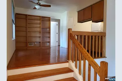 336 Sea Isle Key, Secaucus, NJ 07094 - Photo 5