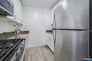 277 Prospect Ave 4A, Hackensack, NJ 07601 - Photo 19