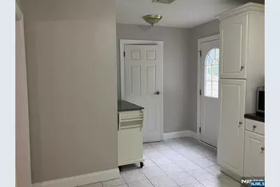267 Ridgewood Boulevard, Washington Township, NJ 07676 - Photo 9