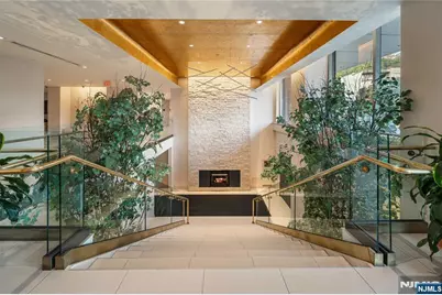 618 Hudson Park, Edgewater, NJ 07020 - Photo 3