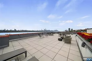618 Hudson Park, Edgewater, NJ 07020 - Photo 31