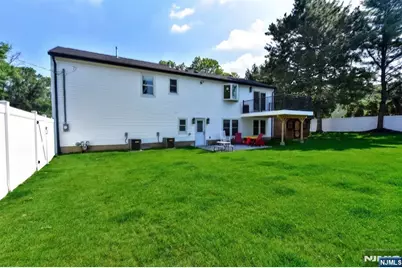 75 Demarest Avenue, Emerson, NJ 07630 - Photo 33