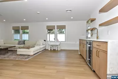 75 Demarest Avenue, Emerson, NJ 07630 - Photo 17