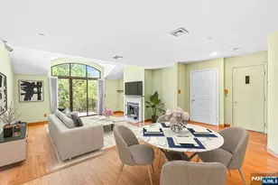 8 Wadsworth Ct, Teaneck Township, NJ 07666 - Photo 3