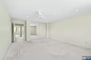 8 Wadsworth Ct, Teaneck Township, NJ 07666 - Photo 21