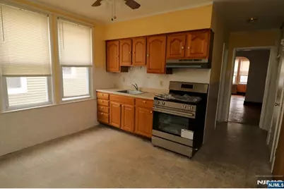 270-272 12th Street, Newark, NJ 07107 - Photo 5