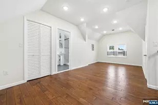 244 Clinton Ave, Jersey City, NJ 07304 - Photo 19