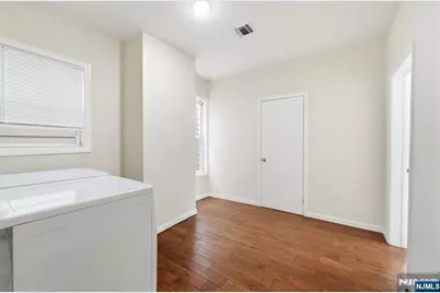 244 Clinton Avenue, Jersey City, NJ 07304 - Photo 23