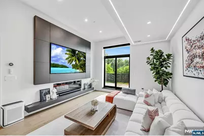 518-536 Gregory Avenue A101 #A101, Weehawken, NJ 07086 - Photo 7