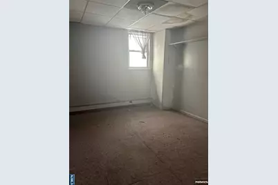 869 Clifton Avenue, Newark, NJ 07104 - Photo 5