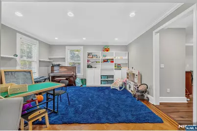 131 S Van Dien Avenue, Ridgewood, NJ 07450 - Photo 9