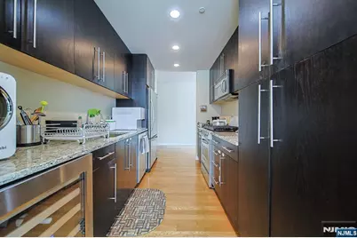 918 Hudson Park, Edgewater, NJ 07020 - Photo 21