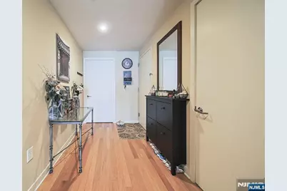 918 Hudson Park, Edgewater, NJ 07020 - Photo 7