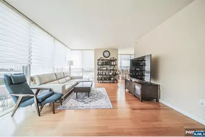 918 Hudson Park, Edgewater, NJ 07020 - Photo 13