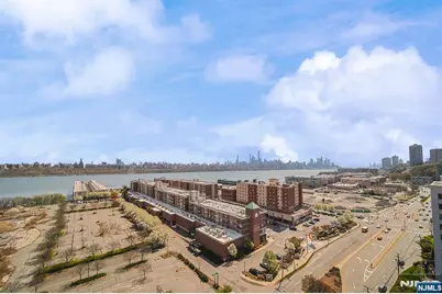 918 Hudson Park, Edgewater, NJ 07020 - Photo 33