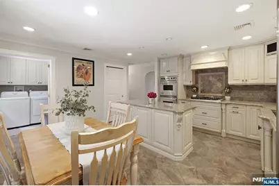 23 Trinity Place, Hillsdale, NJ 07642 - Photo 11