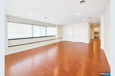 361 Bergen Boulevard 3 #3, Fairview, NJ 07022 - Photo 3