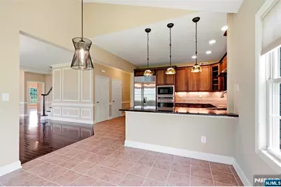 98 Tarrington Road, Hamburg, NJ 07419 - Photo 7