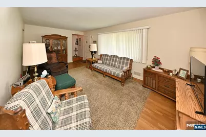 155 Hasbrouck Avenue, Emerson, NJ 07630 - Photo 5