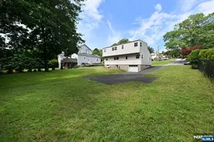 155 Hasbrouck Ave, Emerson, NJ 07630 - Photo 23