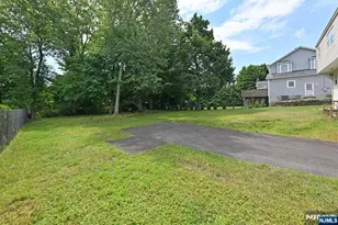 155 Hasbrouck Ave, Emerson, NJ 07630 - Photo 25