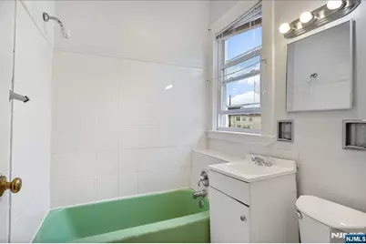 9 Morris Avenue, Garfield, NJ 07026 - Photo 13