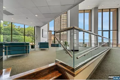 7002 Jfk Blvd E 16H #16H, Guttenberg, NJ 07093 - Photo 1