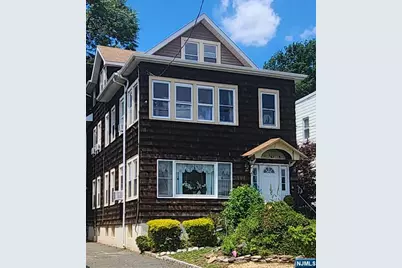 131 Delafield Avenue 3Fl #3FL, Lyndhurst Township, NJ 07071 - Photo 1