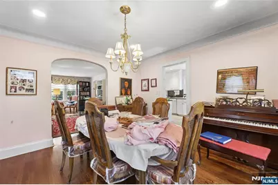936 Red Road, Teaneck Township, NJ 07666 - Photo 17