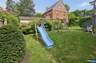 936 Red Rd, Teaneck Township, NJ 07666 - Photo 35