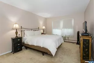 25 Market Street 4, Saddle Brook Township, NJ 07663 - Photo 15