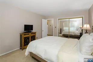 25 Market Street 4, Saddle Brook Township, NJ 07663 - Photo 17
