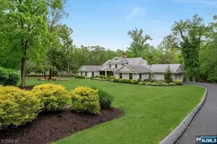 5 Winding Way, Saddle River, NJ 07458 - Photo 3