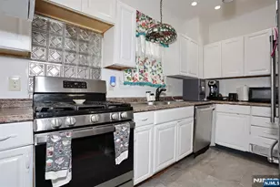 117 Delaware Ave, Dumont, NJ 07628 - Photo 13