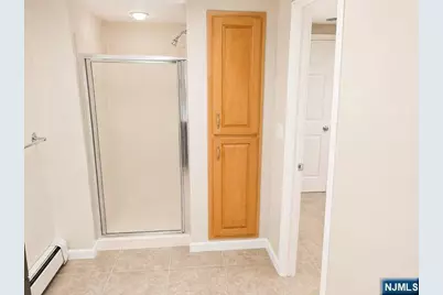 68 Carol Place, Wayne, NJ 07470 - Photo 3