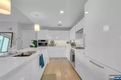 9 Ave At Port Imperial 712 #712, West New York, NJ 07093 - Photo 13