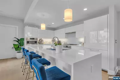 9 Ave At Port Imperial 712 #712, West New York, NJ 07093 - Photo 3