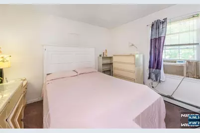 19 Franklin Place, Hackensack, NJ 07601 - Photo 17