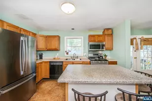 19 Franklin Pl, Hackensack, NJ 07601 - Photo 7