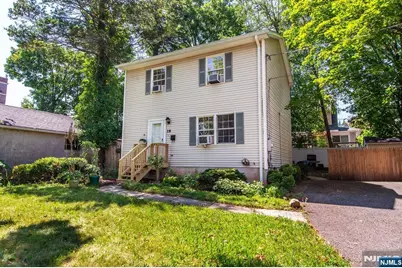 19 Franklin Place, Hackensack, NJ 07601 - Photo 27