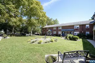 16-12 Plaza Road B, Fair Lawn, NJ 07410 - Photo 11