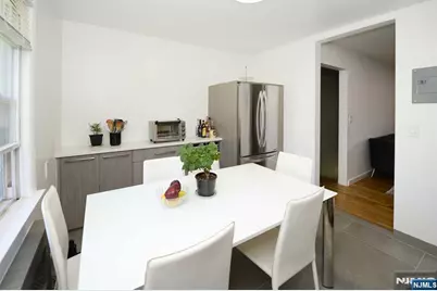 16-12 Plaza Road B #B, Fair Lawn, NJ 07410 - Photo 3