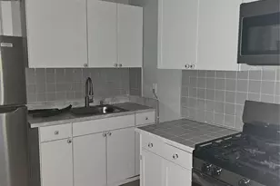 219-225 Main Street 4, Ridgefield Park, NJ 07660 - Photo 5