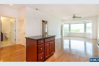 20 Ave At Port Imperial 330 #330, West New York, NJ 07093 - Photo 7