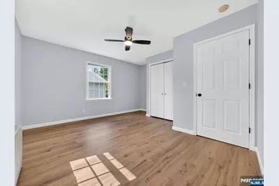 538 Coolidge Place, Paramus, NJ 07652 - Photo 21